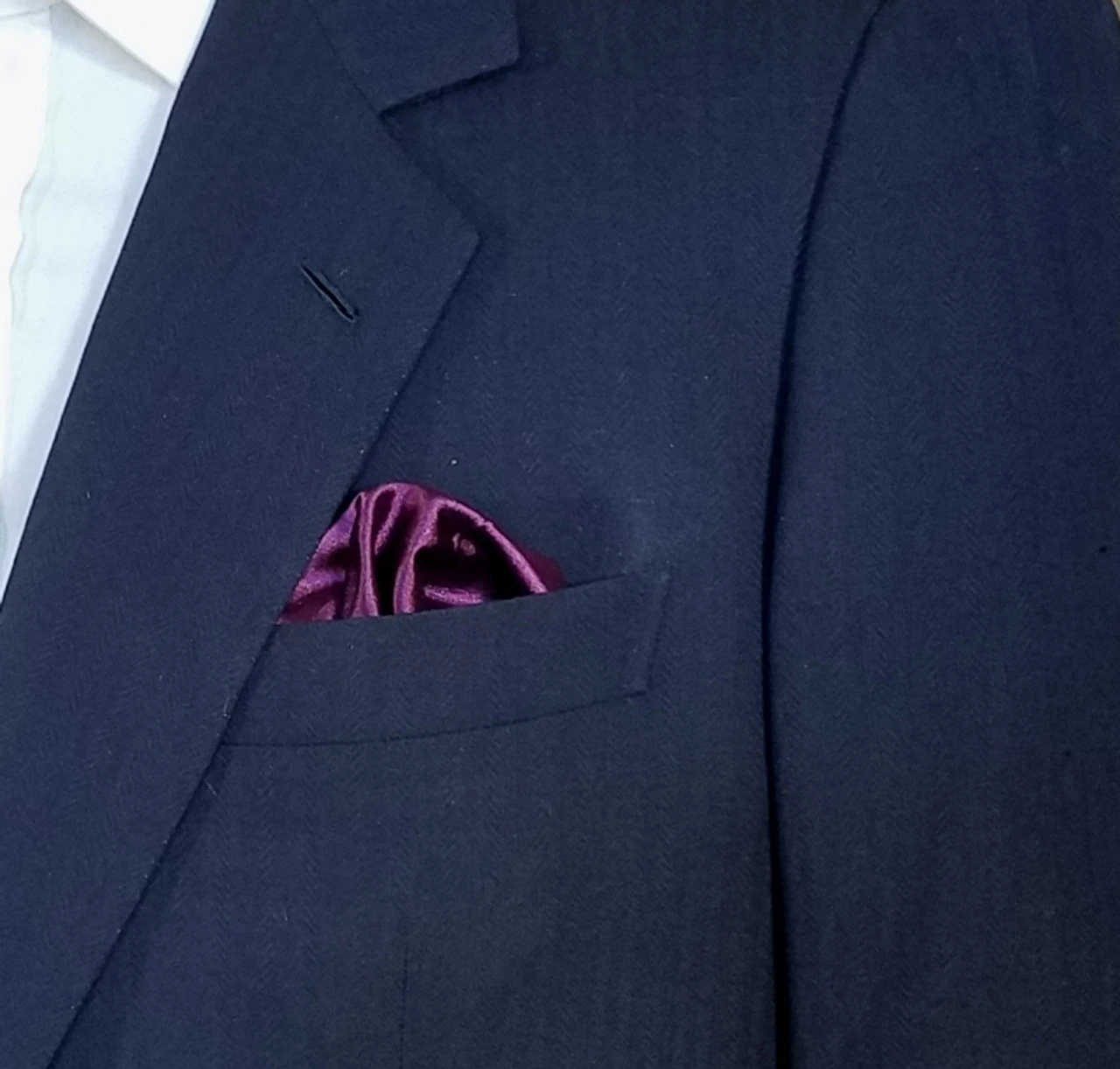 Antonio Ricci 2-in-1 Pouf Round Pocket Square - Red On Plum Purple 6 Antonio Ricci 2-in-1 Pouf Round Pocket Square - Red On Plum Purple - Image 4