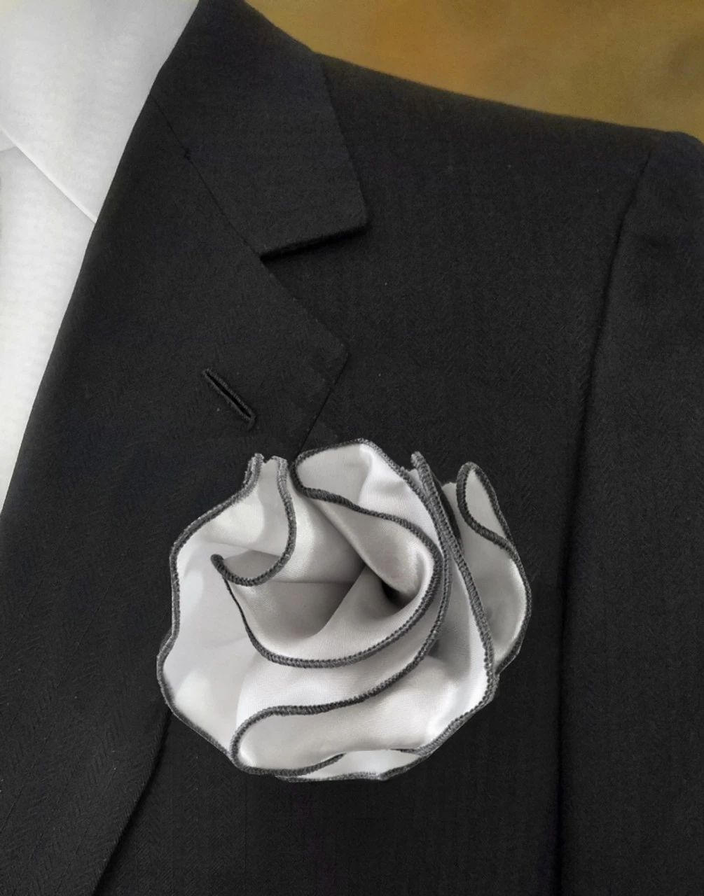 Antonio Ricci 2-in-1 Pouf Round Pocket Square - Charcoal On Grey 4 Antonio Ricci 2-in-1 Pouf Round Pocket Square - Charcoal On Grey - Image 2