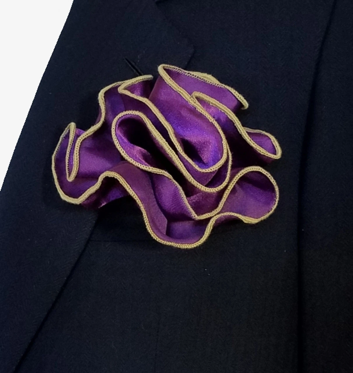 Antonio Ricci 2-in-1 Pouf Round Pocket Square - Light Gold On Purple 3 Antonio Ricci 2-in-1 Pouf Round Pocket Square - Light Gold On Purple