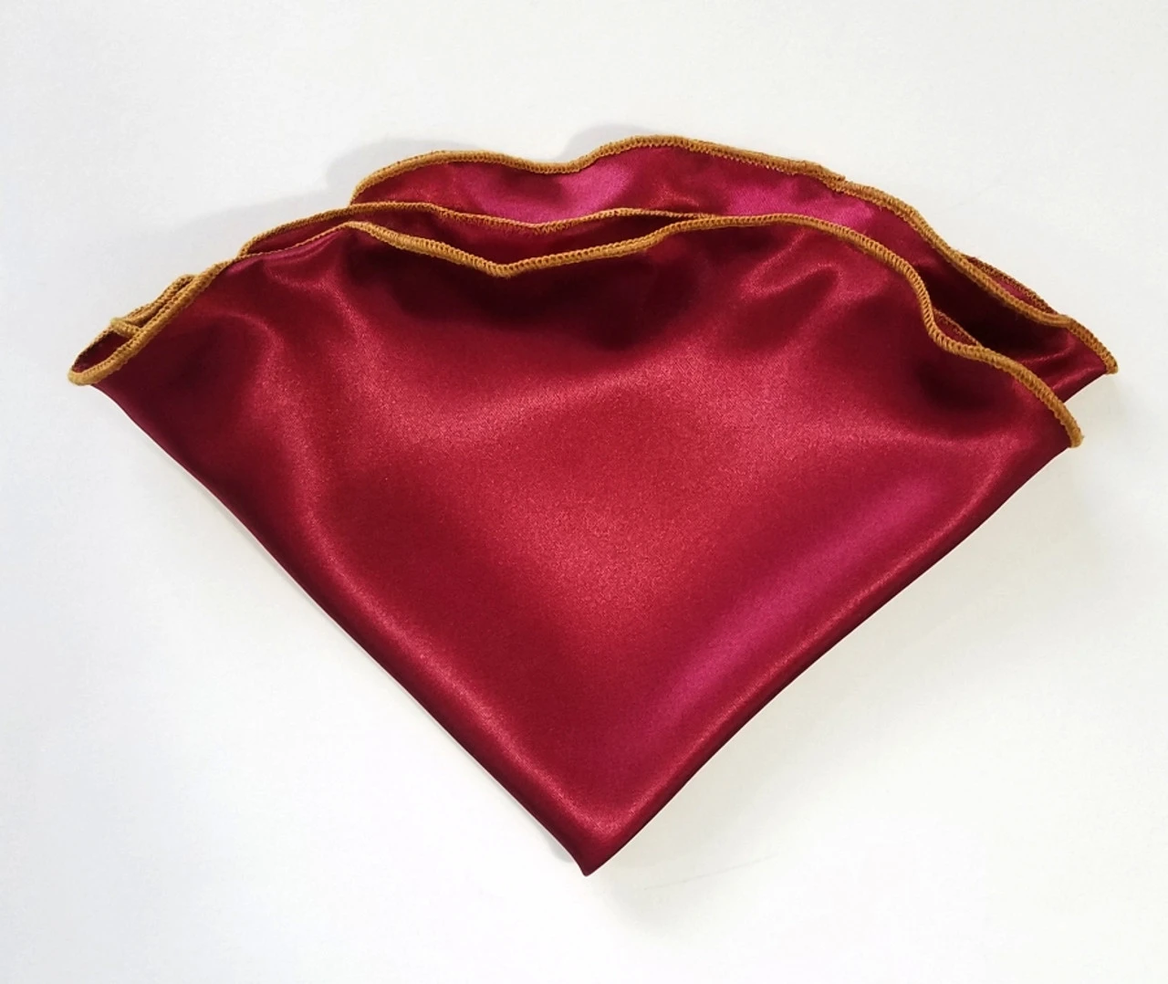 Antonio Ricci 2-in-1 Pouf Round Pocket Square - Gold On Burgundy 6 Antonio Ricci 2-in-1 Pouf Round Pocket Square - Gold On Burgundy - Image 4