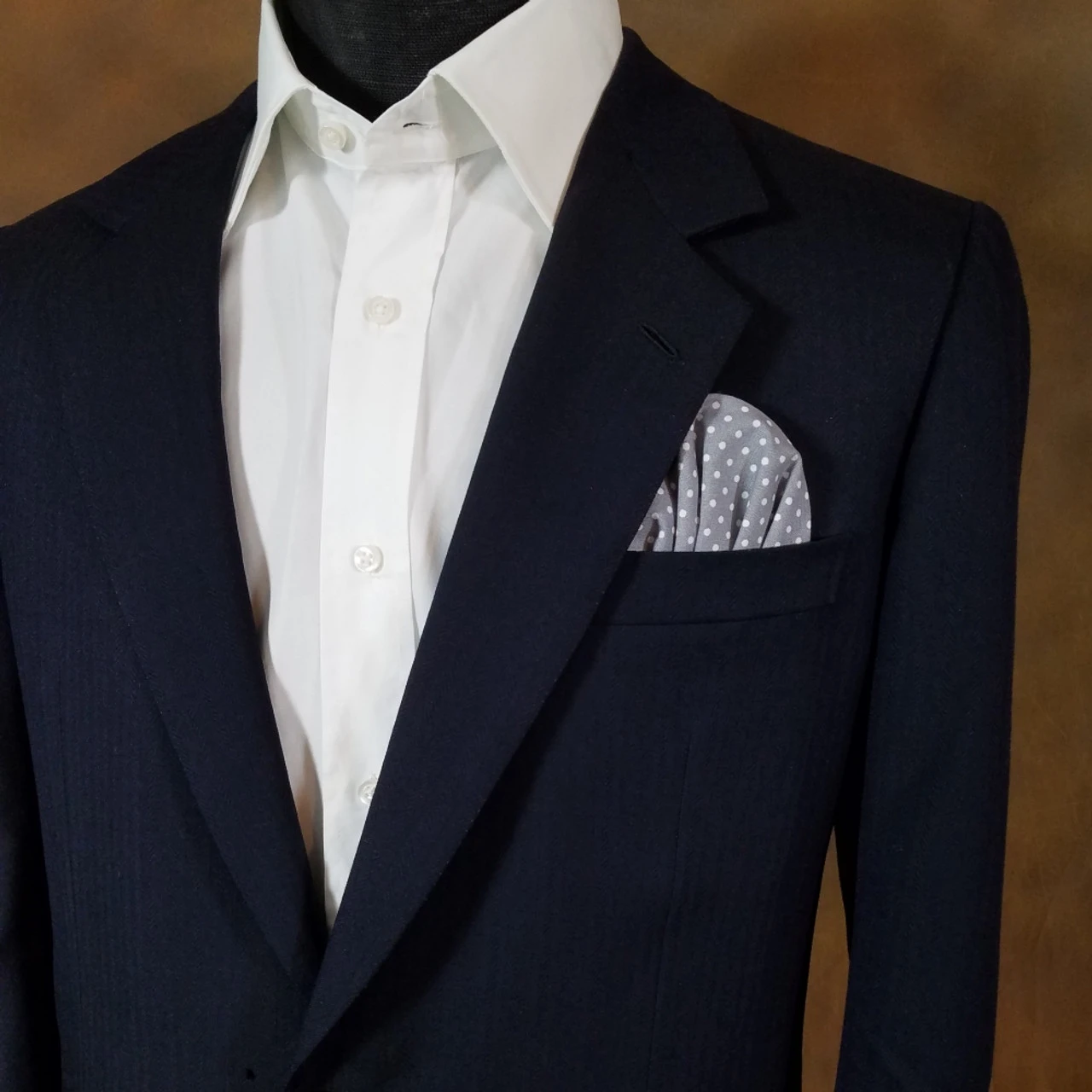 Grey Polka Dots - 100% Cotton Pre-Folded Pocket Square Insert 4 Grey Polka Dots - 100% Cotton Pre-Folded Pocket Square Insert - Image 2