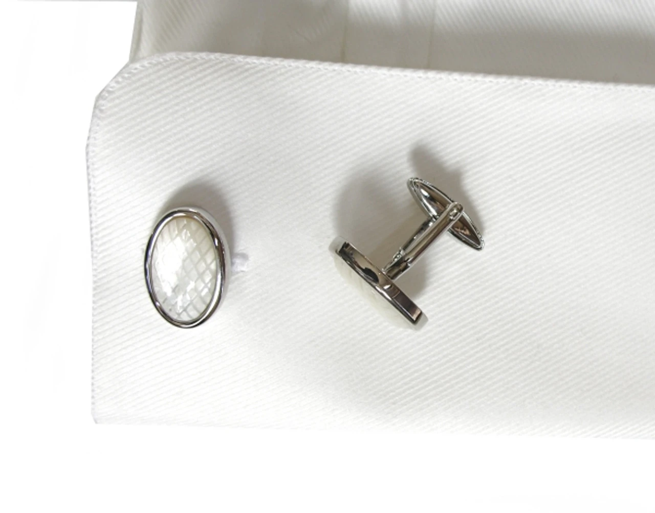 Laser Engraved Mother Of Pearl Cufflinks (V-CF-G60656) 5 Laser Engraved Mother Of Pearl Cufflinks (V-CF-G60656) - Image 3