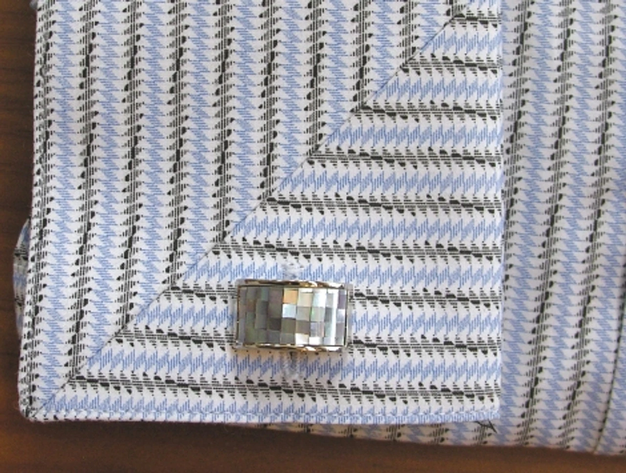 Mosaic Iridescent Mother-of-Pearl Arch Cufflinks (V-CF-G64054GY-S) 7 Mosaic Iridescent Mother-of-Pearl Arch Cufflinks (V-CF-G64054GY-S) - Image 5